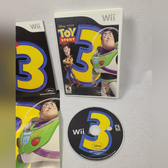 Toy Story 3 (Nintendo Wii, 2010) - Picture 2 of 3